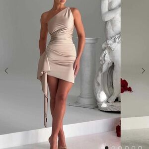 AVERY MINI DRESS-CHAMPAGNE